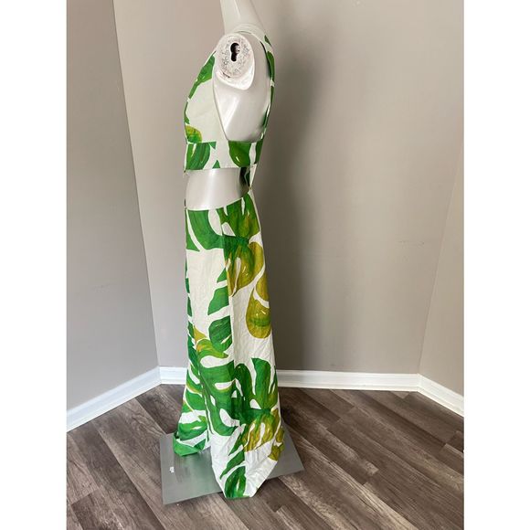 FARM RIO
Monstera One-Shoulder Linen-Blend Jumpsuit - Picture 6 of 9